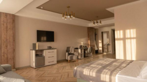 Five Hotel